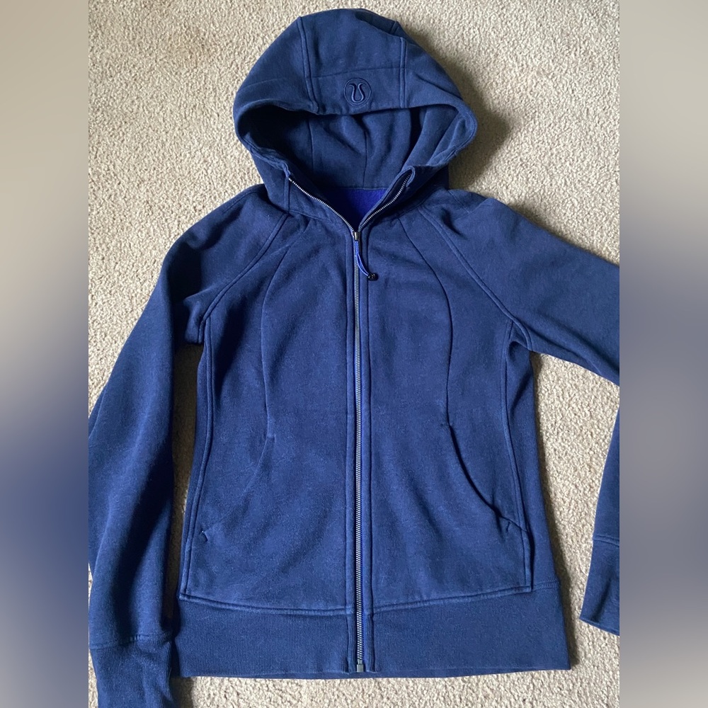 LuLulemon zip up hoodie -navy blue